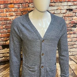 H&M button up sweater size L
